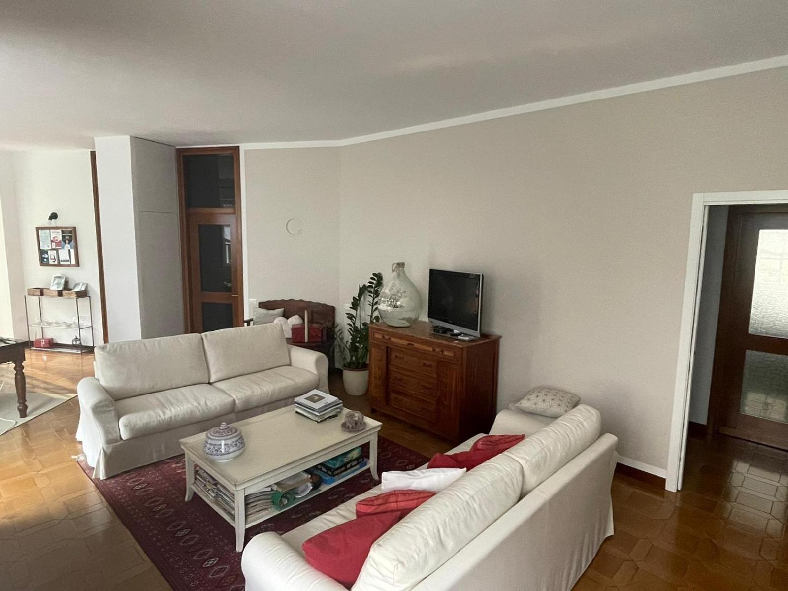 B&B Marilena Guanzate Экстерьер фото